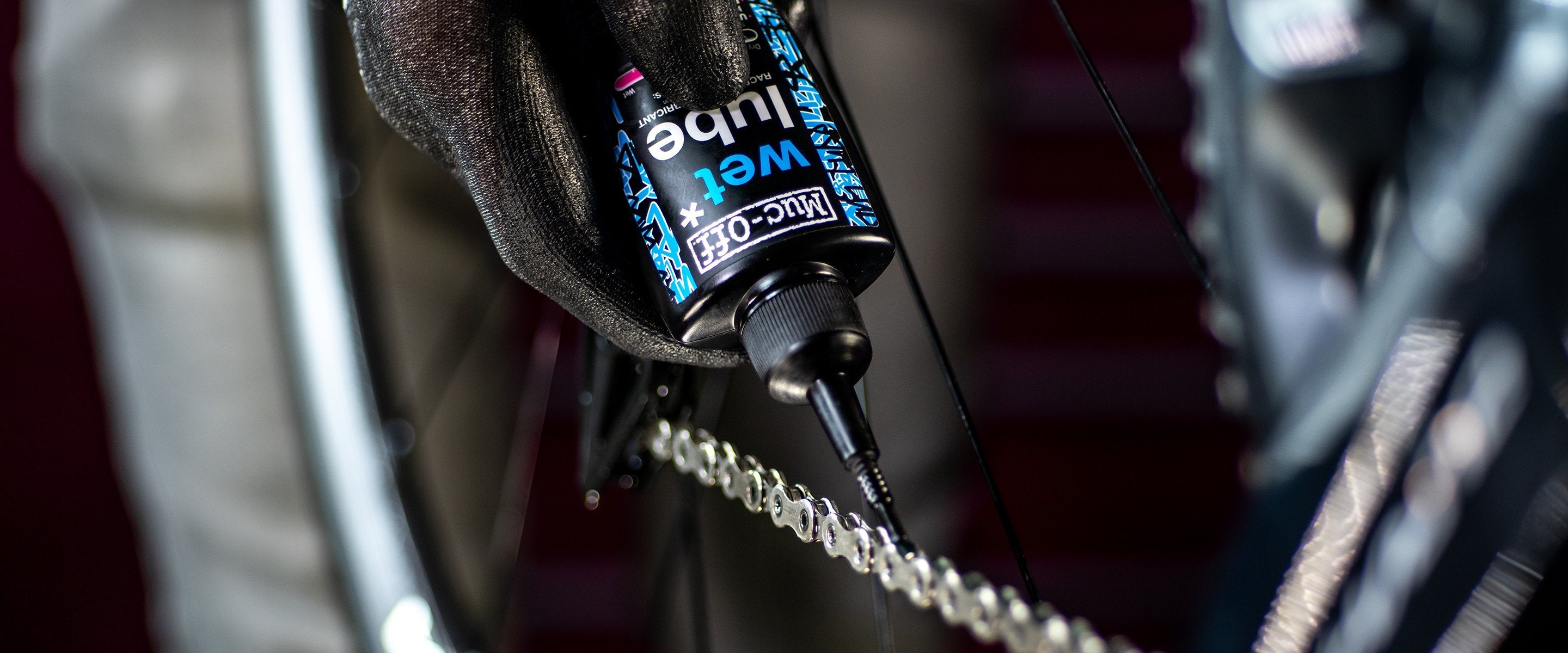 Muc-Off C3 Dry Chain Lube, 10.14 fl oz, Ceramic Bike Lube Refill, Bike Chain Oil, Chain Wax for Wet Weather Conditions,Bike Lubricant and Bicycle Chain Oil