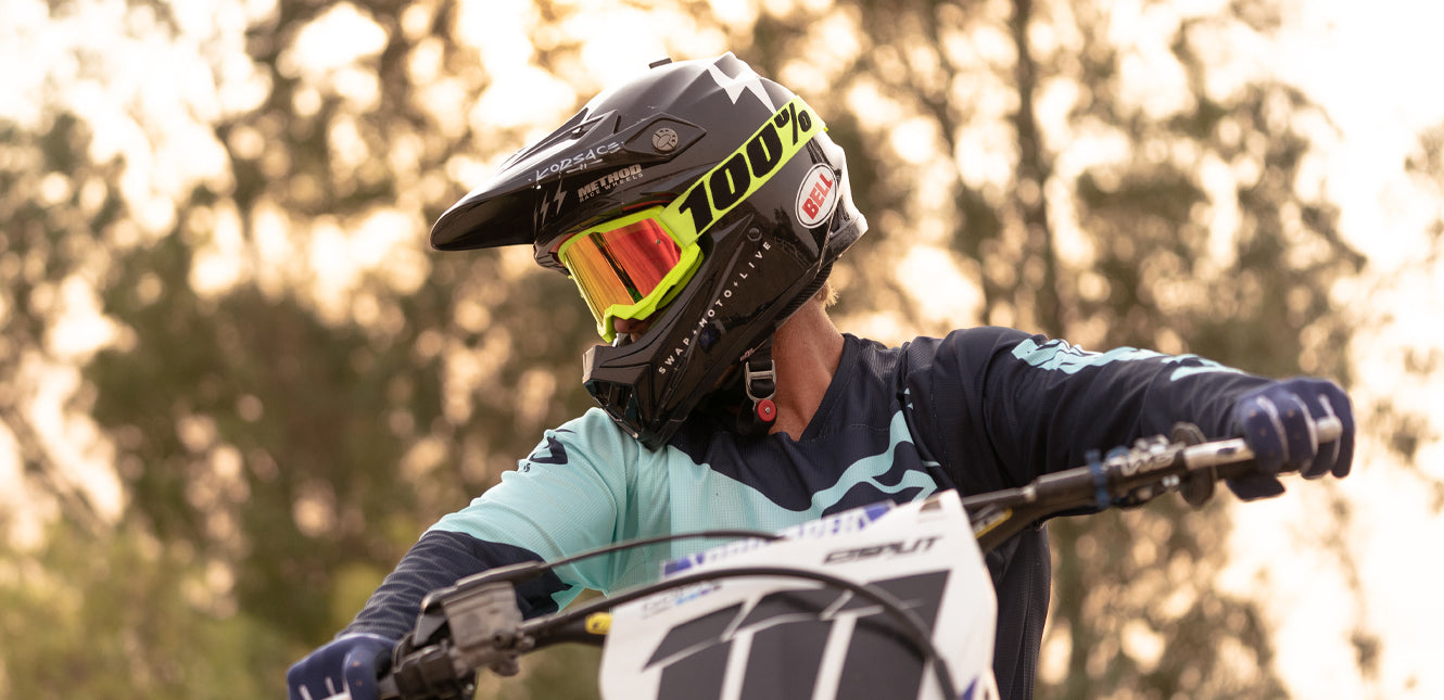 100% Strata 2 Sand Motocross & Mountain Bike Goggles - MX and MTB Racing Protective Eyewear