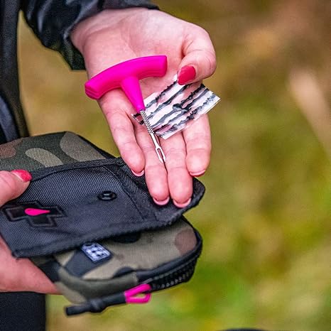 Muc-Off Puncture Plug Repair Kit - Tubeless Tire Repair Kit for MTB/Road/Gravel Bikes - Tubeless Kit with Tire Plugger and Tire Plugs,Pink